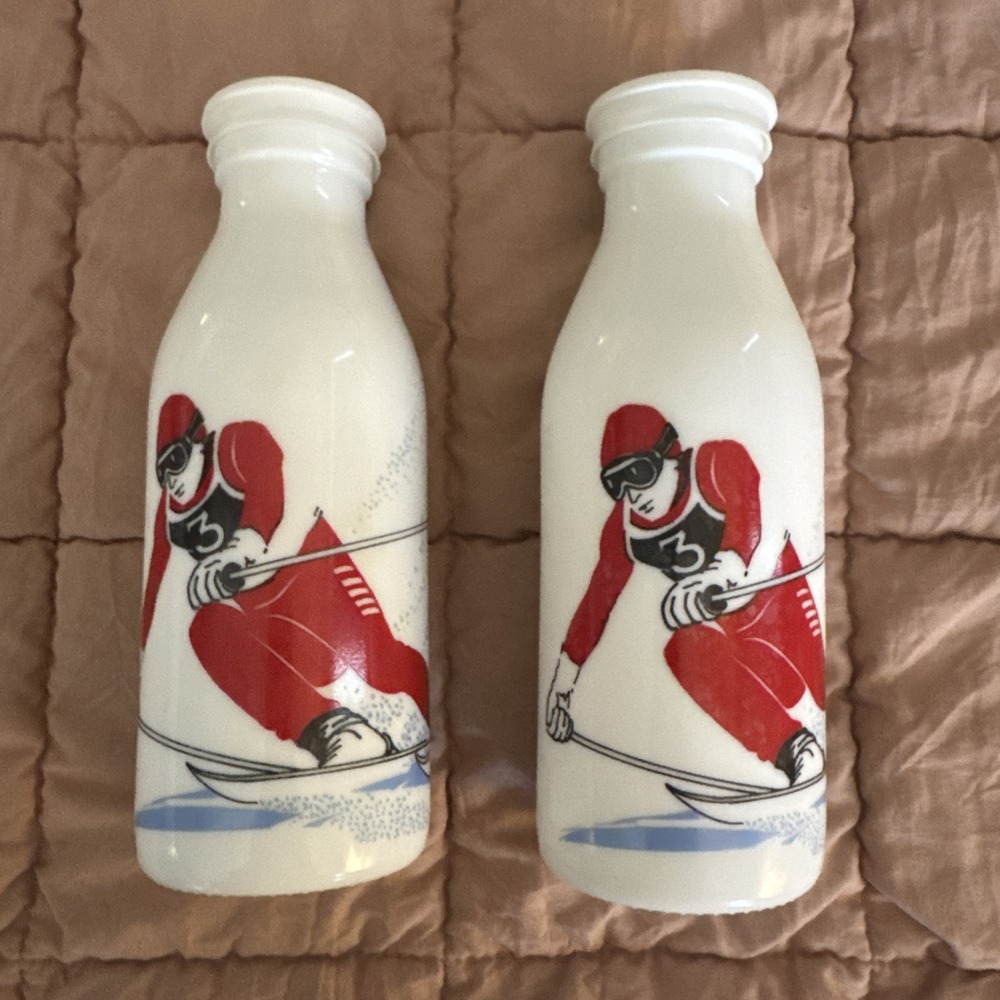 Vtg Egizia White Milk Glasses Down Hill Skier Olympics Bottle Italian 1 Lt 10"